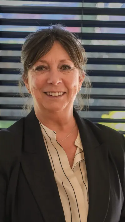 annemiedelbaen.jpg
